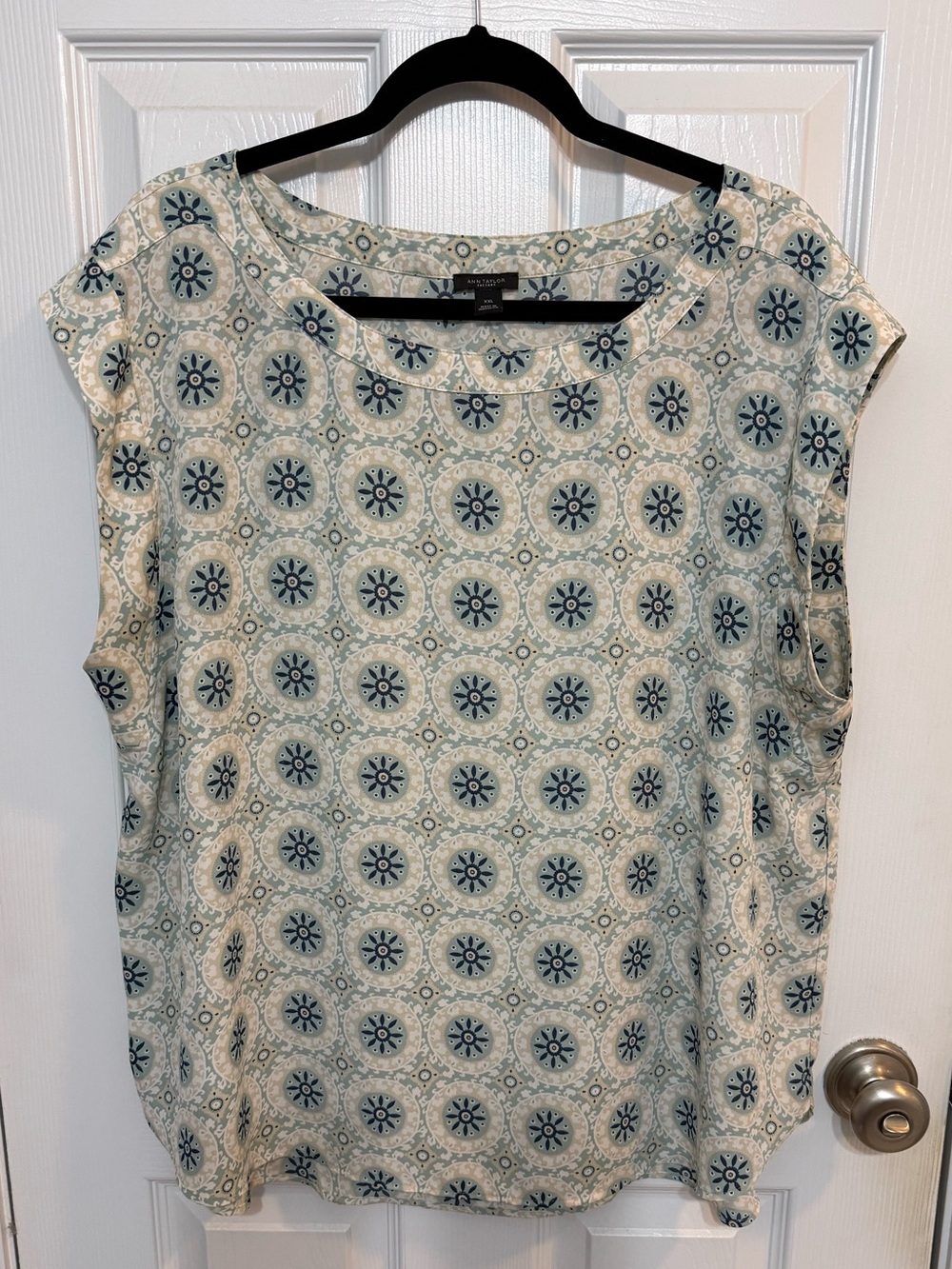 Ann Taylor Factory Cream and Blue Sleeveless Medallion Top